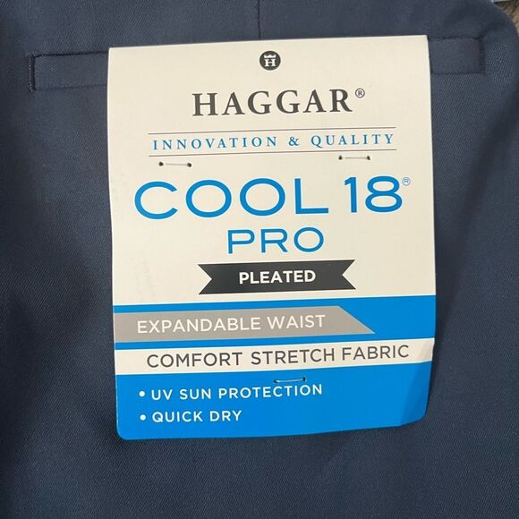 Haggar Cool 18 PRO Classic-Fit Pleated Shorts- Size 46W - Picture 4 of 7